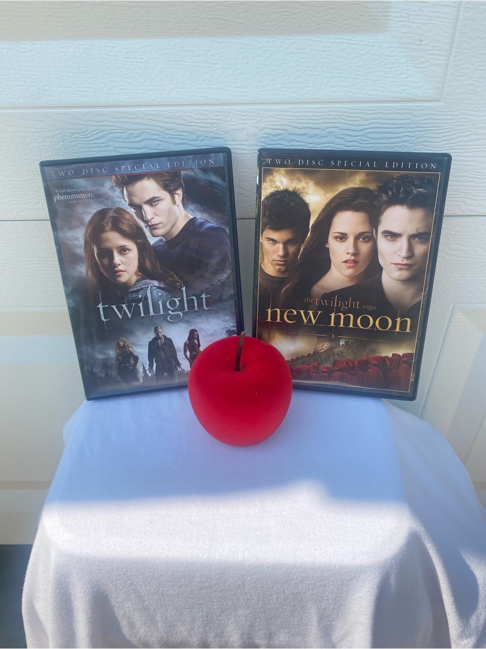 TWILIGHT & NEW MOON 2 disc special edition dvds